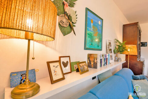 023B2 (8)