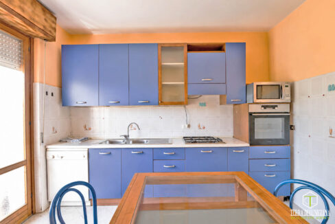 038a (3)