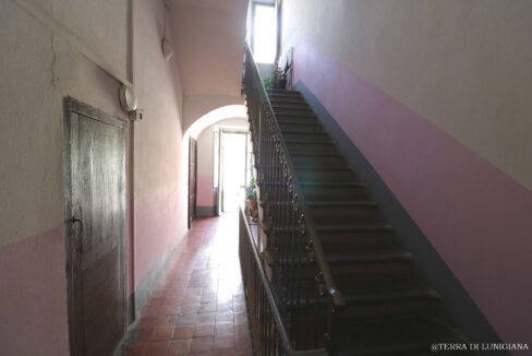 182a3 (1)