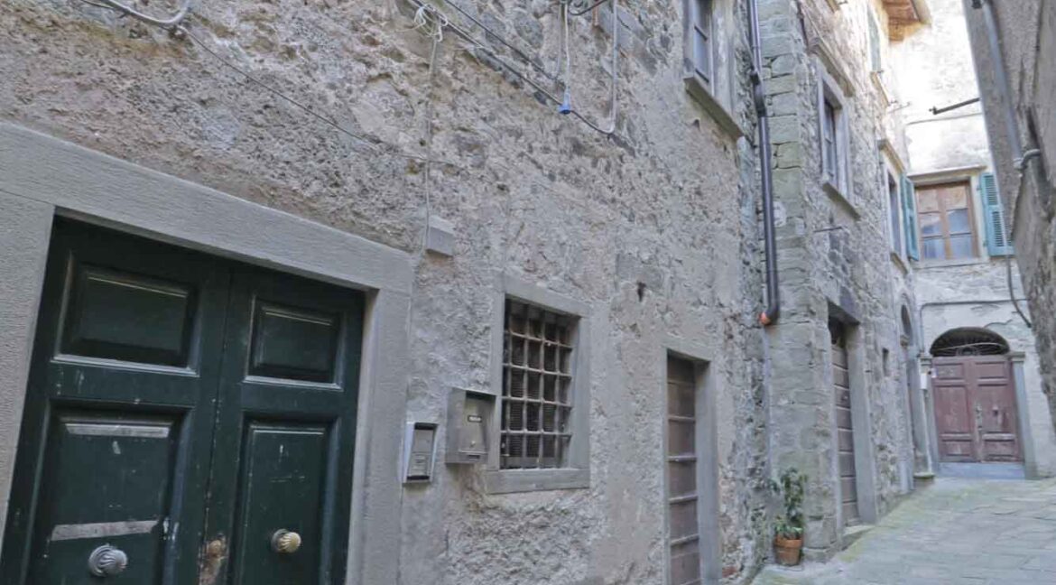 212b (4)
