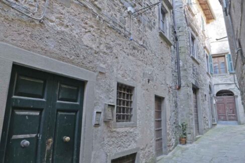 212b (4)
